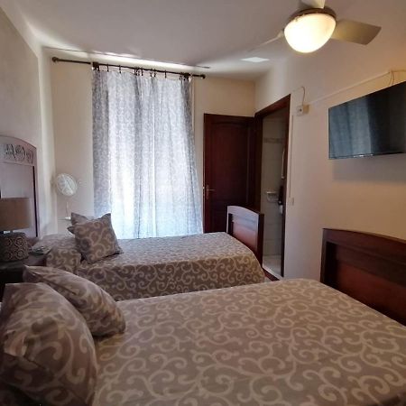 Hotel Fiore & Fiocchi Podenzano Luaran gambar