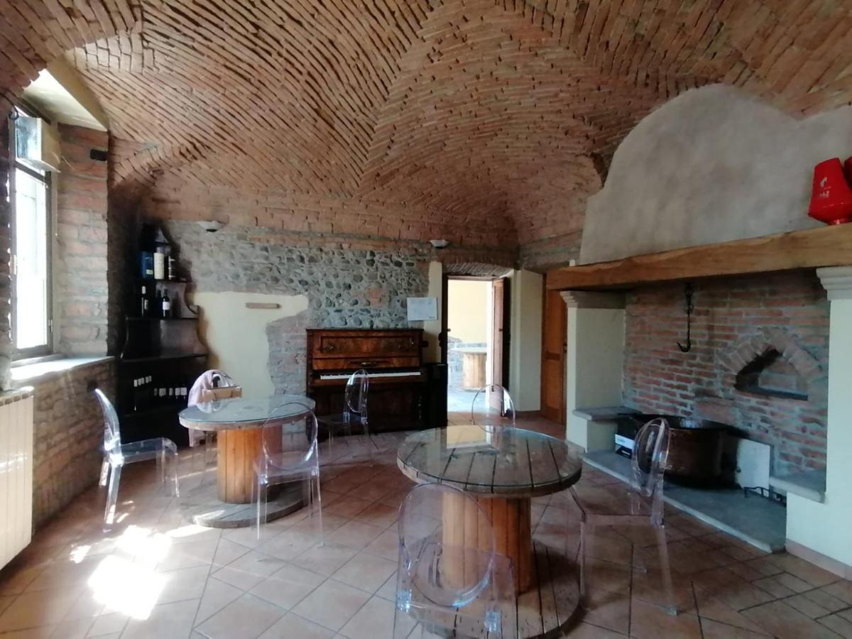 Hotel Fiore & Fiocchi Podenzano Luaran gambar